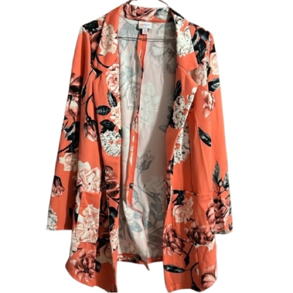 #422 NWT Lularoe Gwen Small peach floral blazer